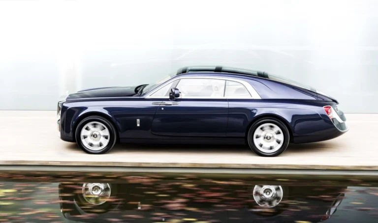 Rolls Royce Sweptail : जाने दुनिया की 5 सबसे महंगी कारें, जिनके दाम सुनकर आपके उड़ जाएंगे होश!